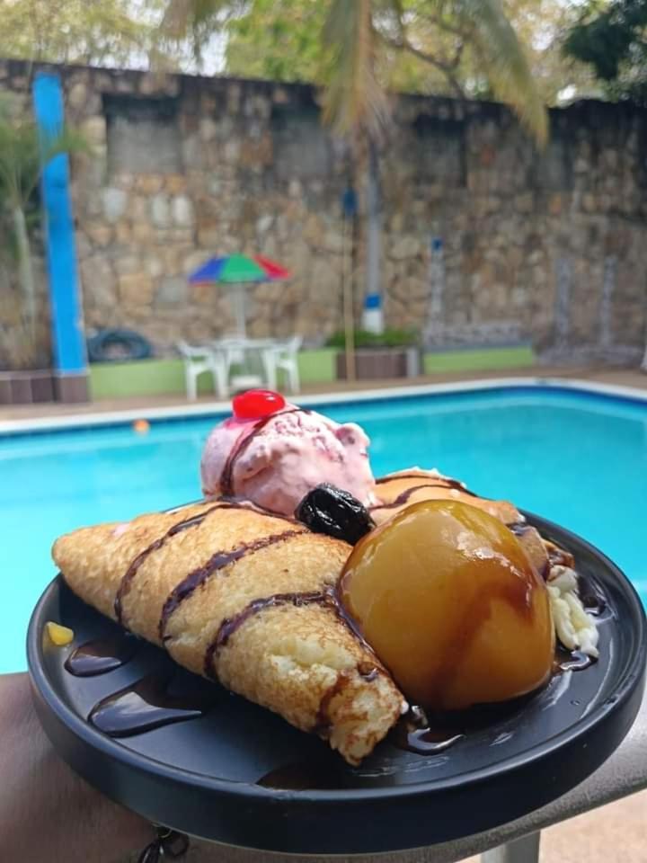 Hotel Globo Terraqueo 멜가르 외부 사진